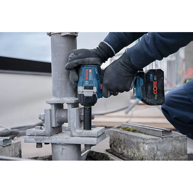 BOSCH Impact Wrench GDS 18V-750 C (Body Only, Carton) 06019L9000