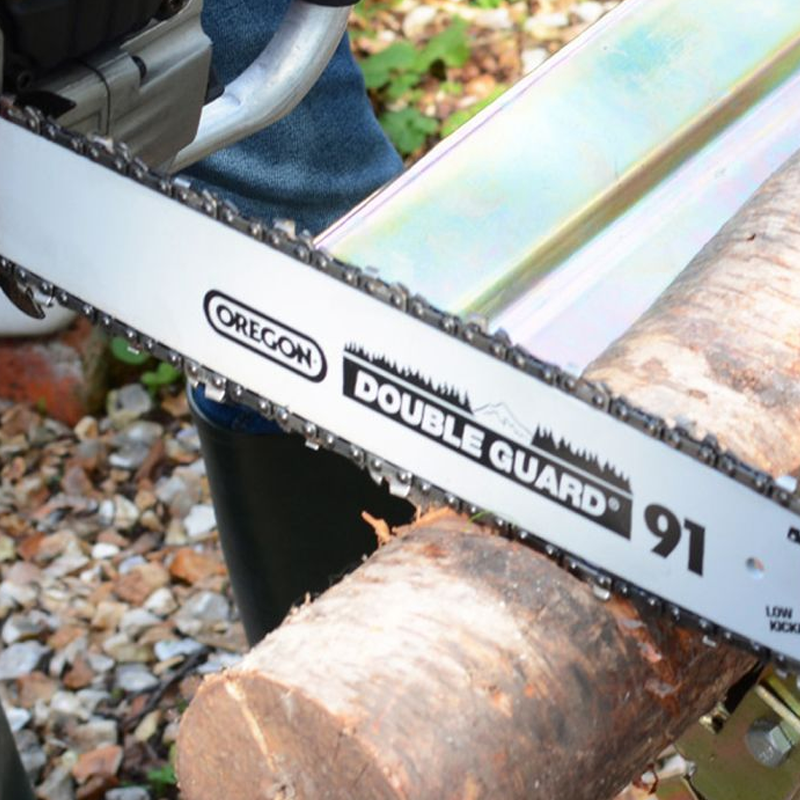 Cobra 24V 2Ah Chainsaw 25cm Bar Kit CS1024V (With Battery + Charger)