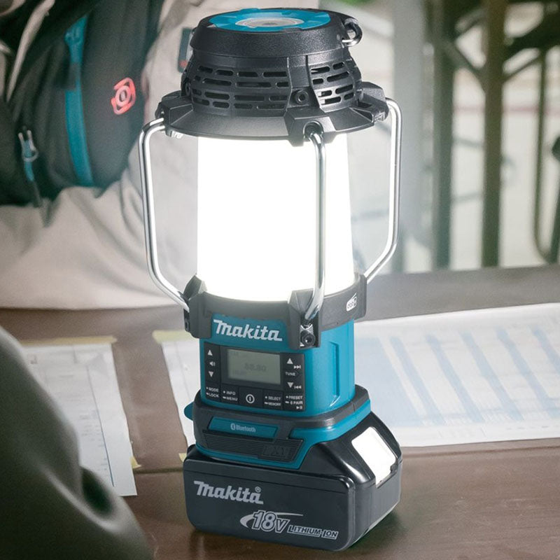 Makita 18V Radio Lantern AM/FM DAB Bluetooth DMR056