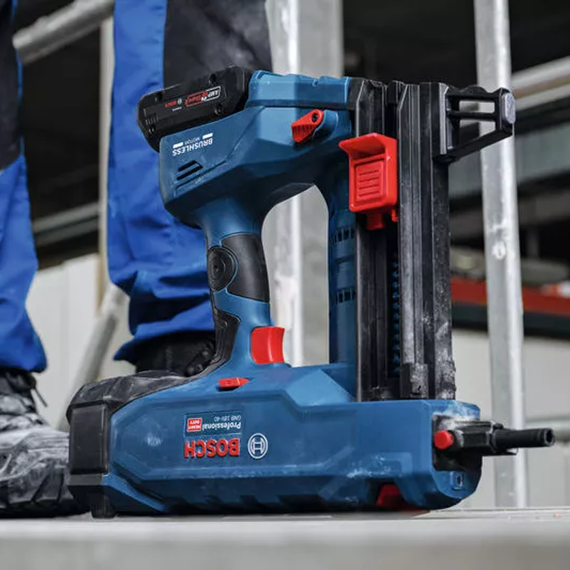 BOSCH Concrete Nail Gun GNB 18V-40 (Solo; Standard Nose, Magnet; XL) 06019L7004