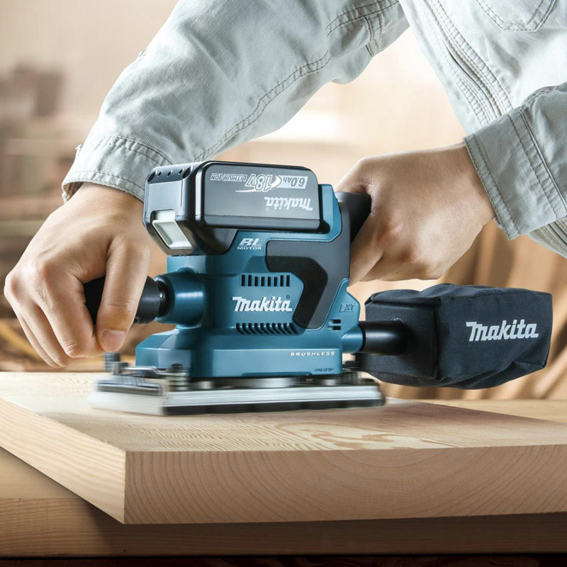 Makita DBO380Z 18V Brushless Finishing Sander