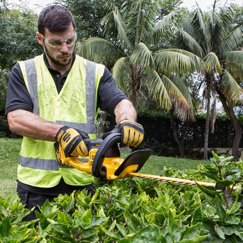 DeWalt DCM563PB-XJ 18V XR Hedge Trimmer