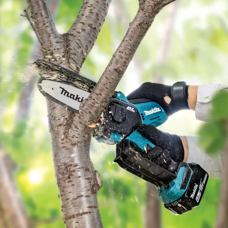 Makita DUC150Z 18V Cordless Brushless 150mm Pruning Saw