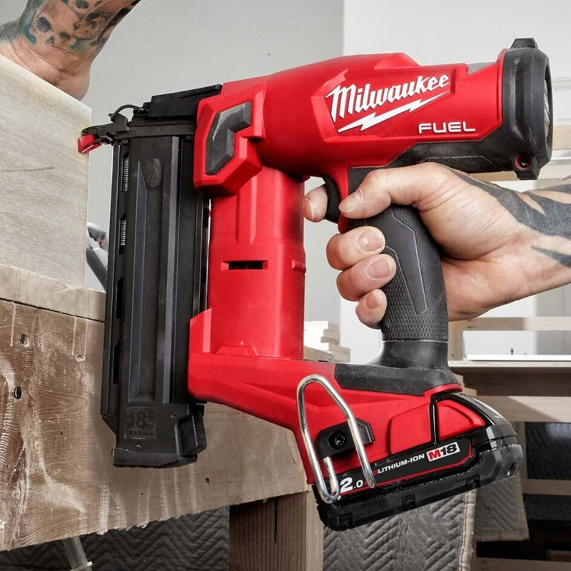 Milwaukee M18FN18GS-0X M18 18G Brad Nailer Body in Case